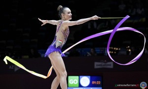 aa f karika polina ukr ph simone ferraro sfa03445 copia